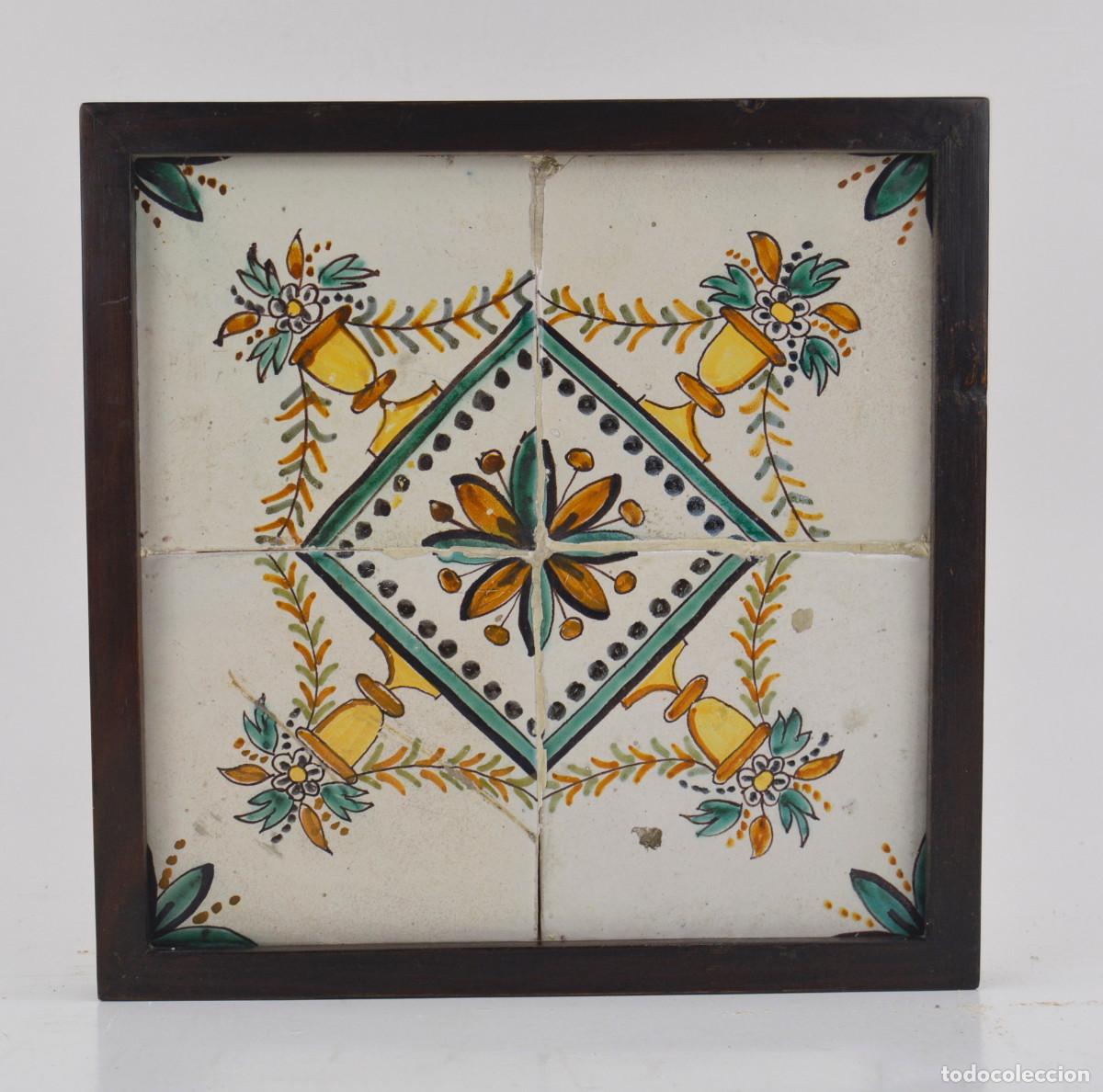 Antig&uuml;edades: Plaf&oacute;n de 4 azulejos antiguos enmarcados.