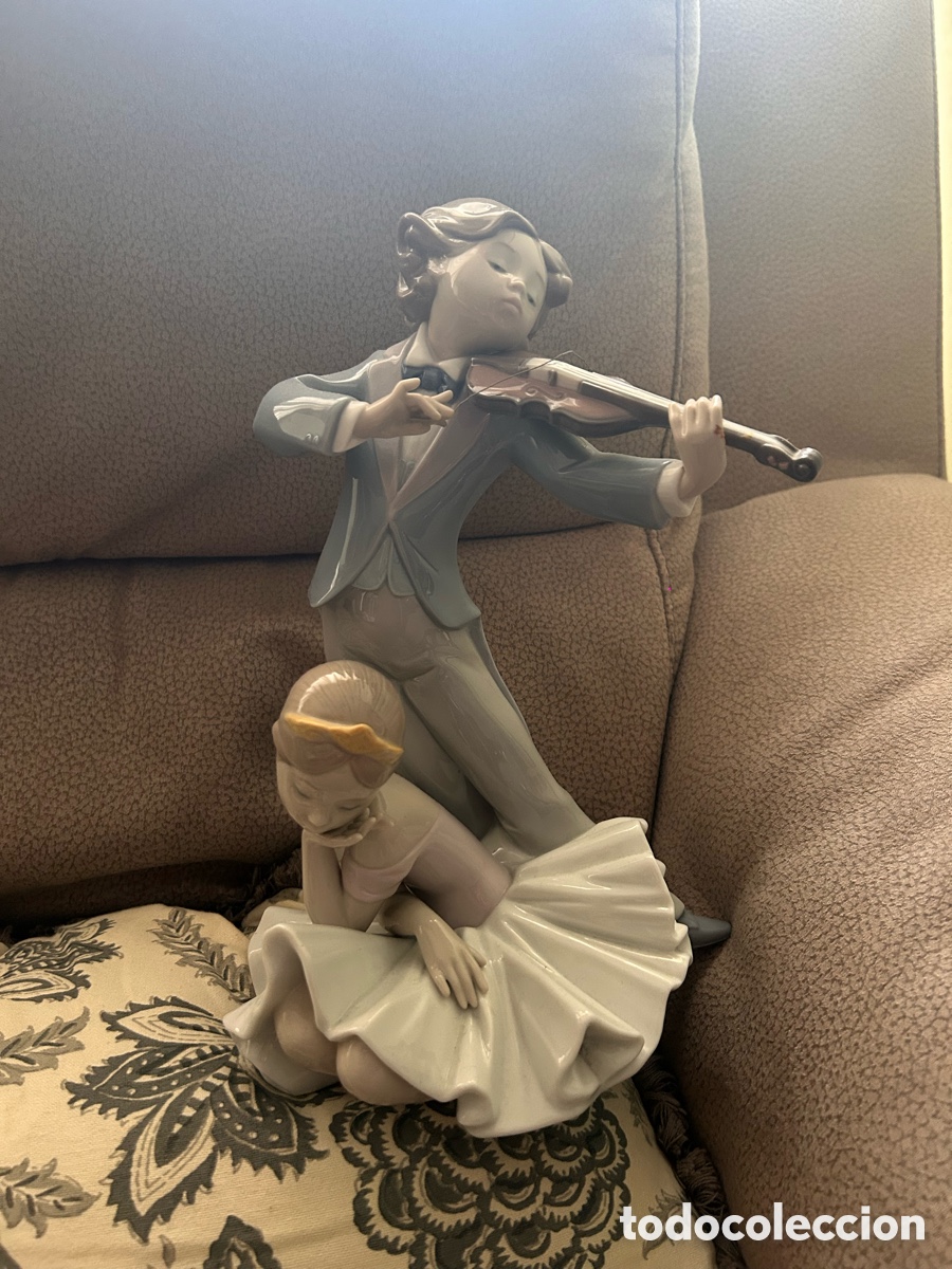 Antiques: Figura Lladr&oacute; &ldquo;Melod&iacute;a cautivadora&rdquo;