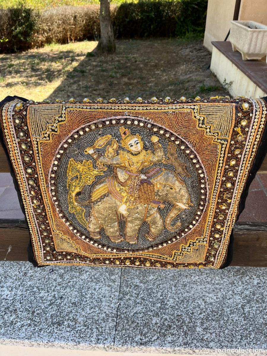 Antig&uuml;edades: Tapiz. Artesano lentejuelas y relieve