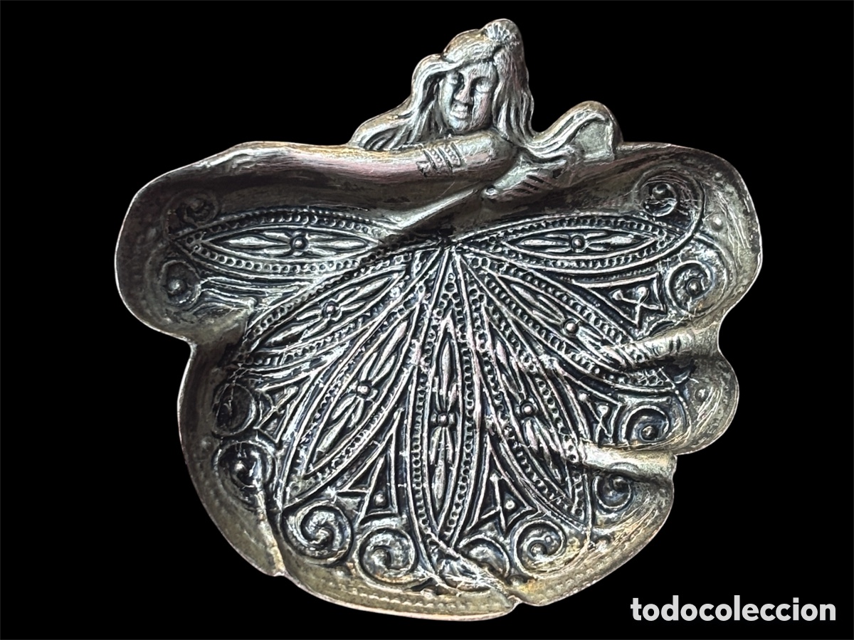 Antig&uuml;edades: CENICERO ALFILETERO VACIABOLSILLOS MODERNISTA ART NOUVEAU - MUJER MARIPOSA - FRANCIA C. 1900