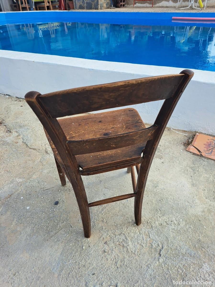 Antig&uuml;edades: Silla escolar infantil de roble macizo, estilo rustico - Foto 6