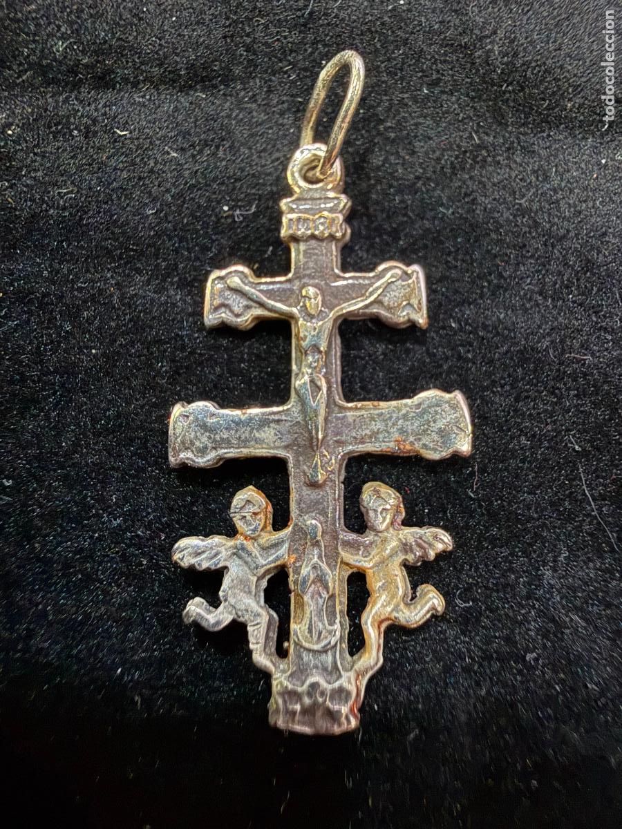 Antig&uuml;edades: COLGANTE CRUZ DE CARAVACA DE PLATA - MEDIDA 3 CM