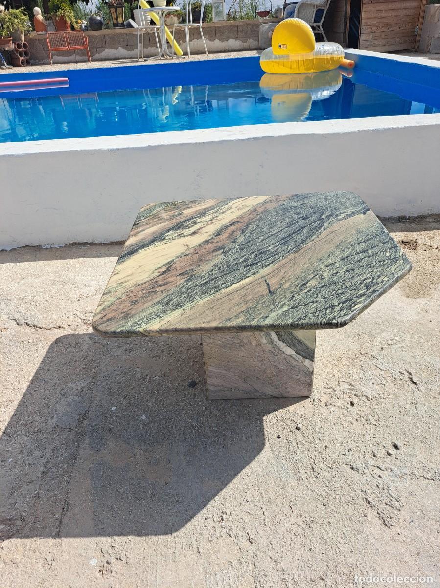 Antig&uuml;edades: mesa de m&aacute;rmol, de centro, diversos colores y jaspeado. - Foto 3