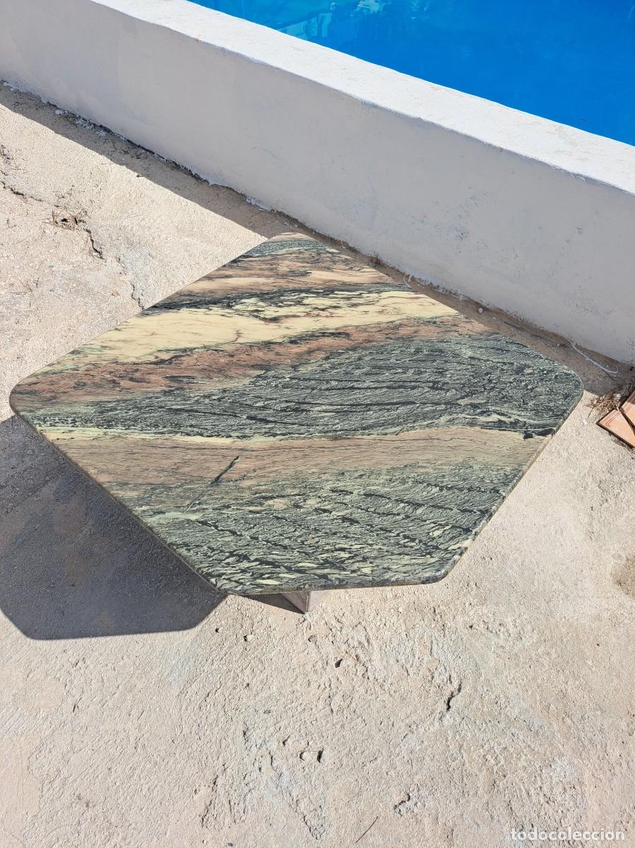 Antig&uuml;edades: mesa de m&aacute;rmol, de centro, diversos colores y jaspeado. - Foto 8
