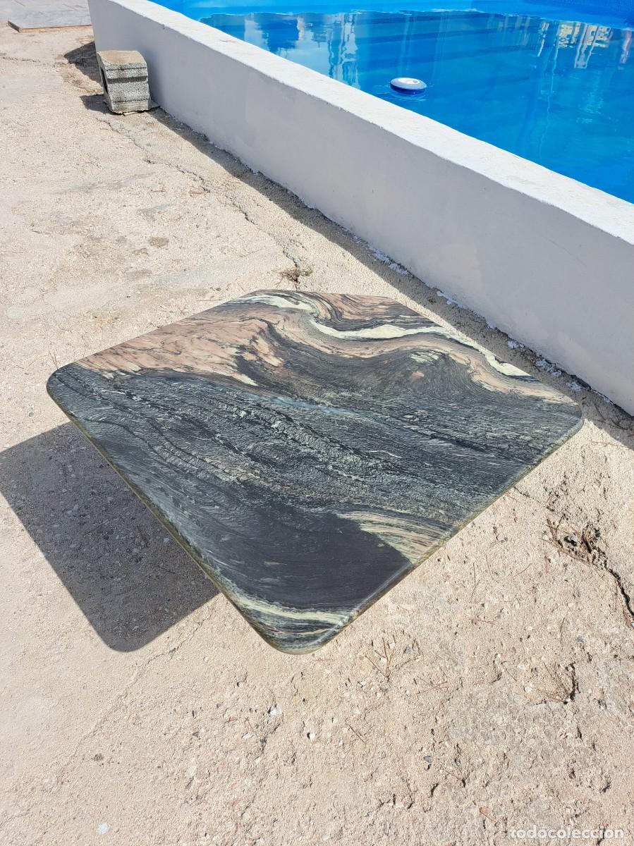 Antig&uuml;edades: mesa de m&aacute;rmol, de centro, diversos colores y jaspeado. - Foto 8