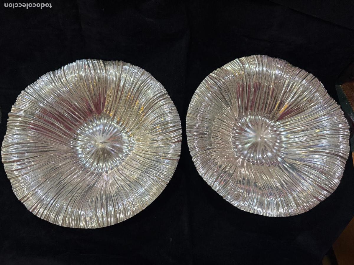 Antig&uuml;edades: PAREJA DE BANDEJAS DE ALPACA CON BA&Ntilde;O DE PLATA - MEDIDA 29 CM - IDEAL PARA ACTO RELIGIOSO