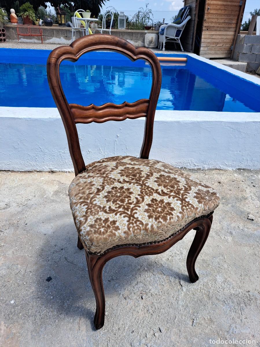 Antig&uuml;edades: Silla Isabelina de madera de roble, tapizado estampado damasco de principios del siglo XX