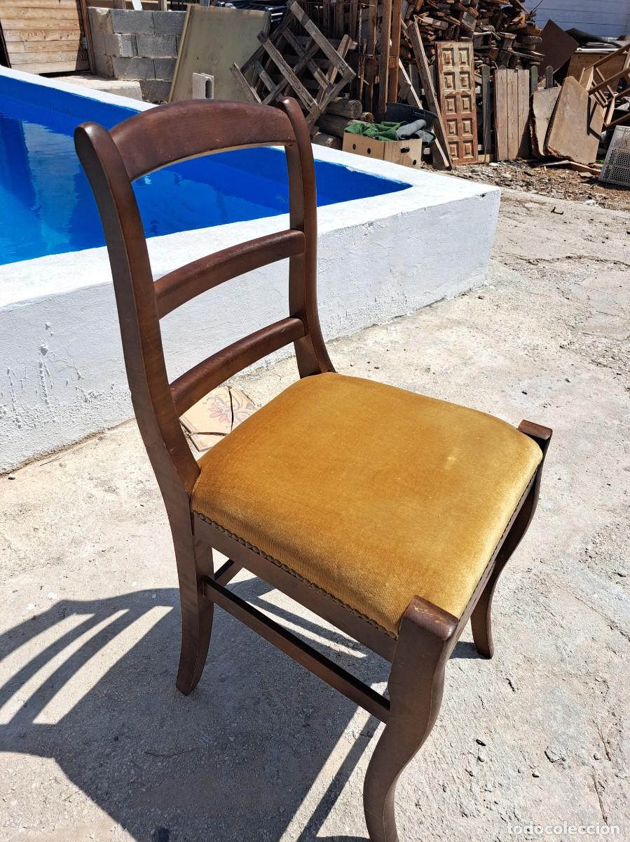 Antig&uuml;edades: Silla Isabelina de madera de roble, tapizado aterciopelado de principios del siglo XX
