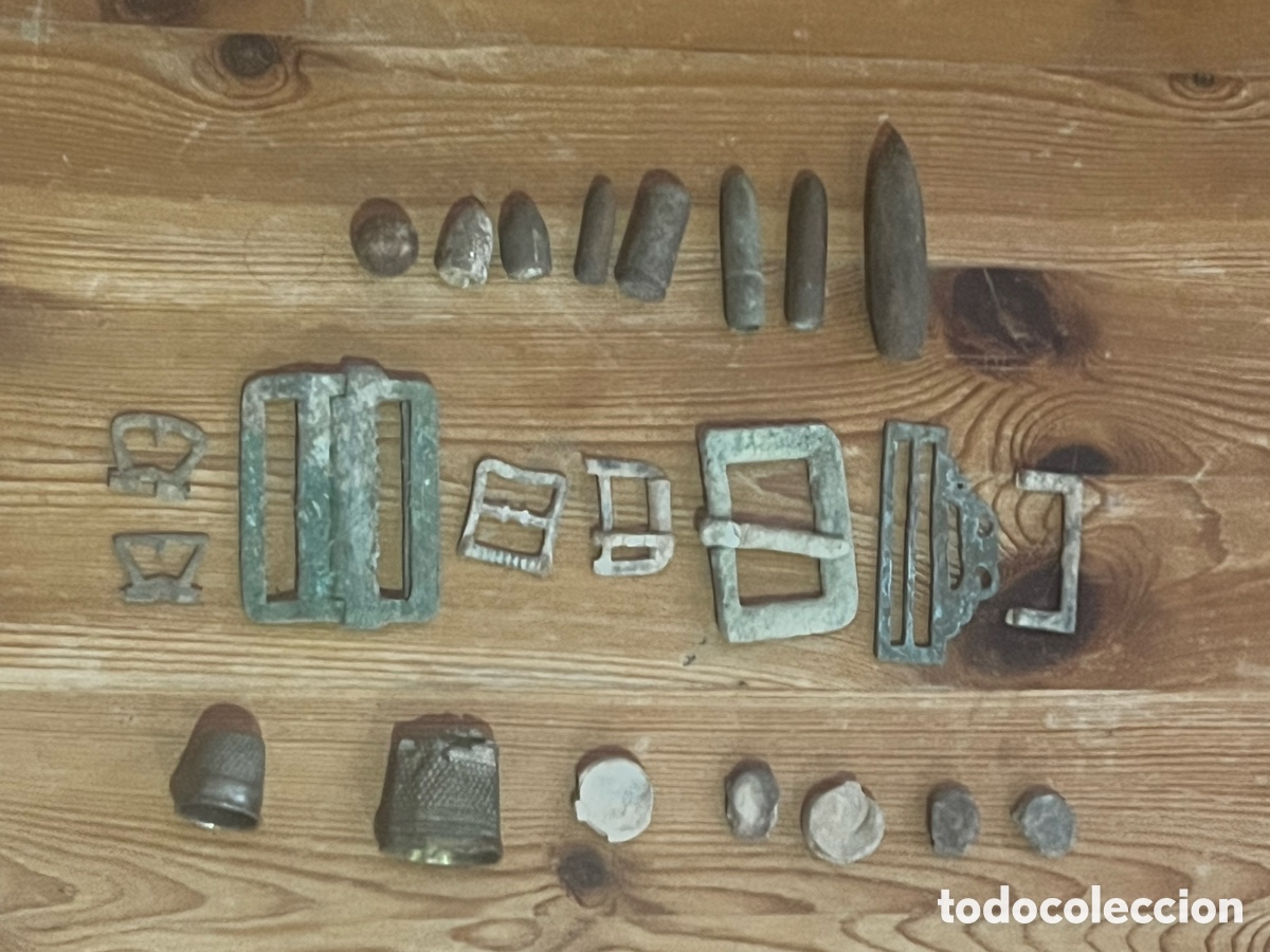 Antig&uuml;edades: Lote de piezas objetos antiguos varios