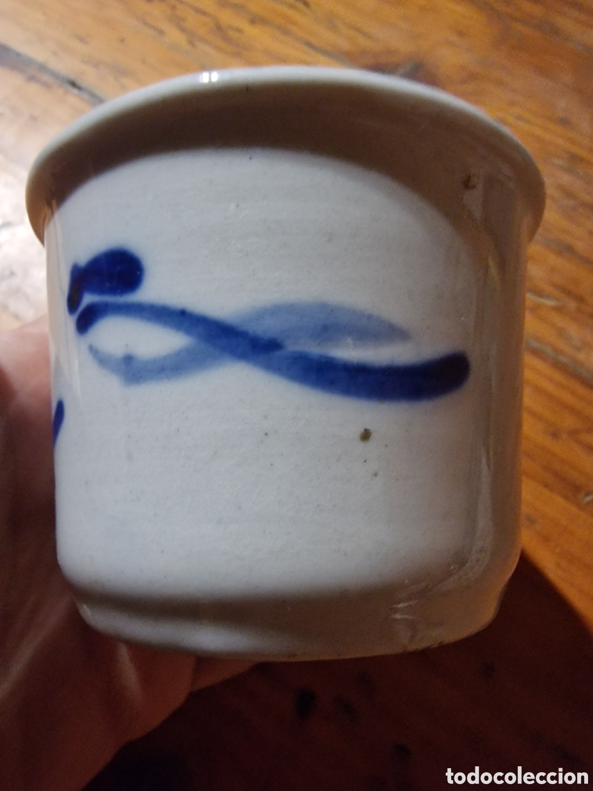 Antig&uuml;edades: Antigua taza vaso de porcelana ,con sello,ver fotos