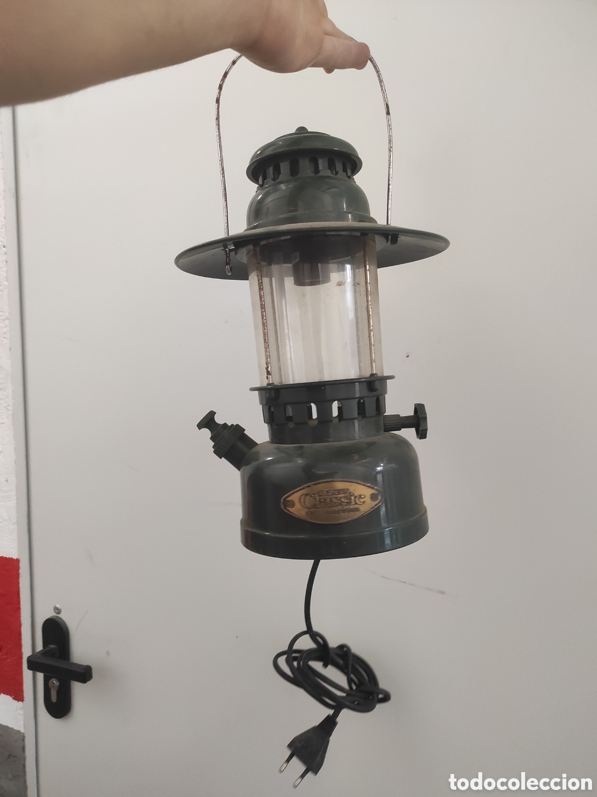 Antig&uuml;edades: Linterna de cable estilo Coleman - Foto 3