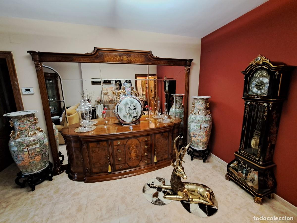 Antig&uuml;edades: mueble cl&aacute;sico comedor