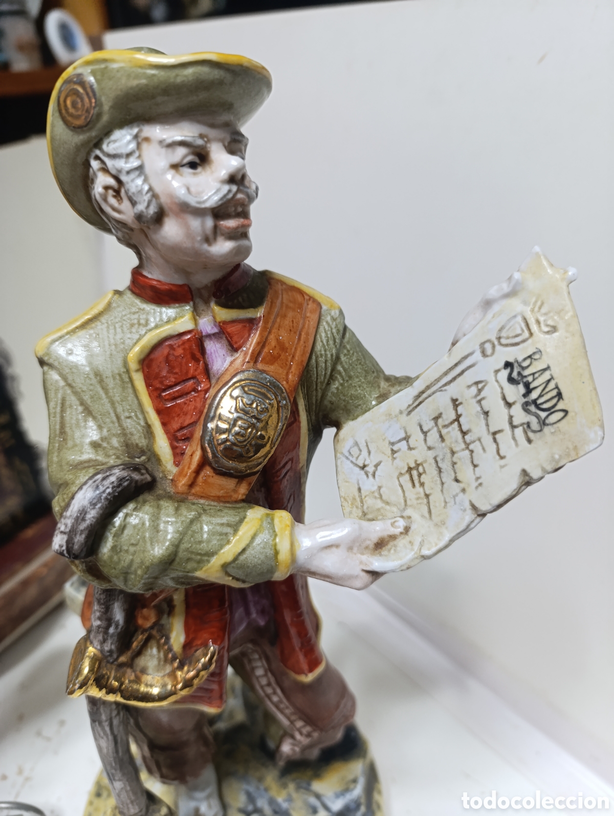 Antig&uuml;edades: Figura Pregonero Porcelana SUREDA Vintage
