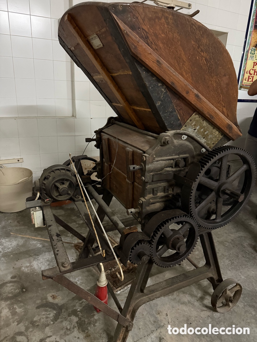 Antig&uuml;edades: Molino de vino de madera - Foto 4