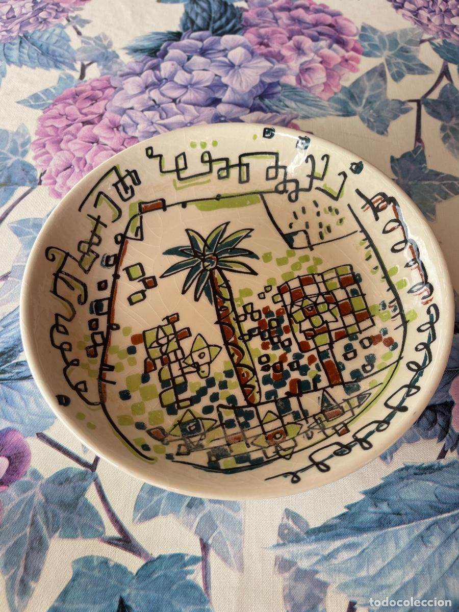 Antig&uuml;edades: PLATO decorativo MARISCAL - LA PALMERA MORA DE ALMANZORA - OBSEQUIO CAM - 1997