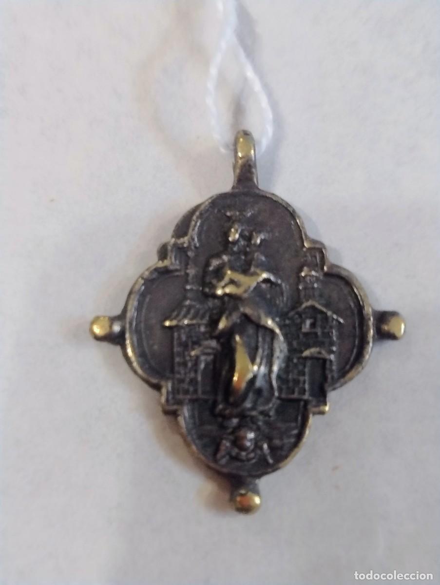 Antig&uuml;edades: Antigua medalla religiosa Cristo de los &Aacute;ngeles ? y Virgen Mar&iacute;a Unos 2,80 cm