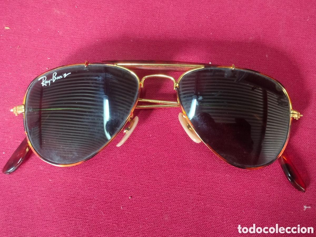 Antig&uuml;edades: gafas de sol estilo aviador Ray-Ban Outdoorsman, que destacan por su cl&aacute;sica montura met&aacute;lica dorada