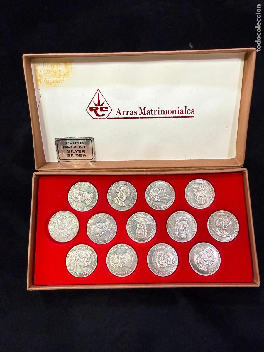 Antig&uuml;edades: ESTUCHE CON ARRAS DE BODA DE PLATA CON MONEDAS ESPA&Ntilde;OLAS