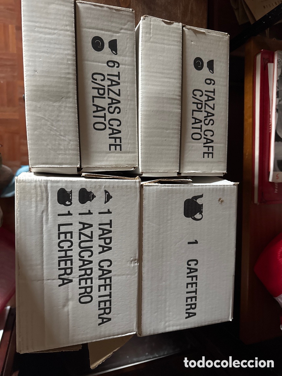 Antig&uuml;edades: Juego de caf&eacute; porcelana Santa Clara (12 servicios) &iexcl;NUEVO!