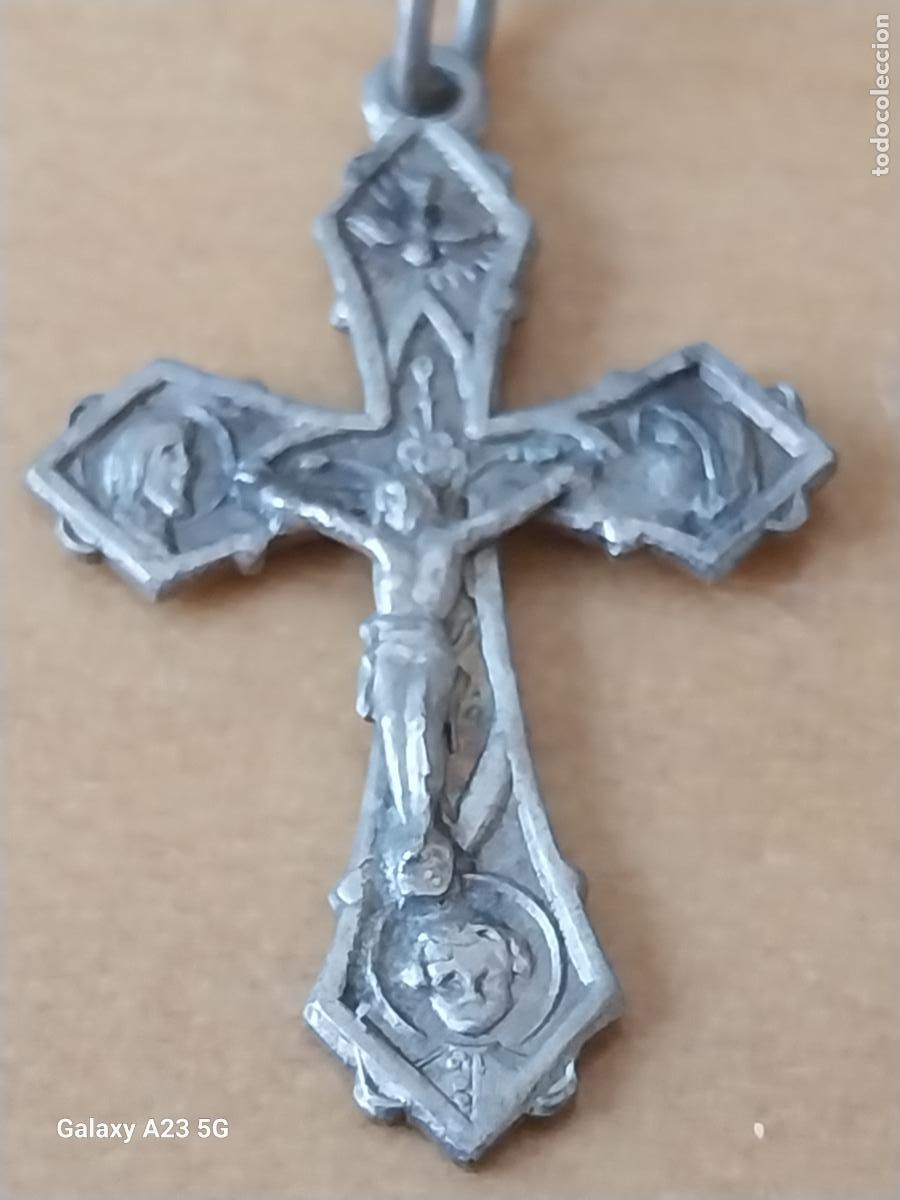 Antig&uuml;edades: CRUZ CRISTO Y LA SAGRADA FAMILIA 3 CMS ALTO RELIEVE VINTAGE PALOMA PAZ VINTAGE