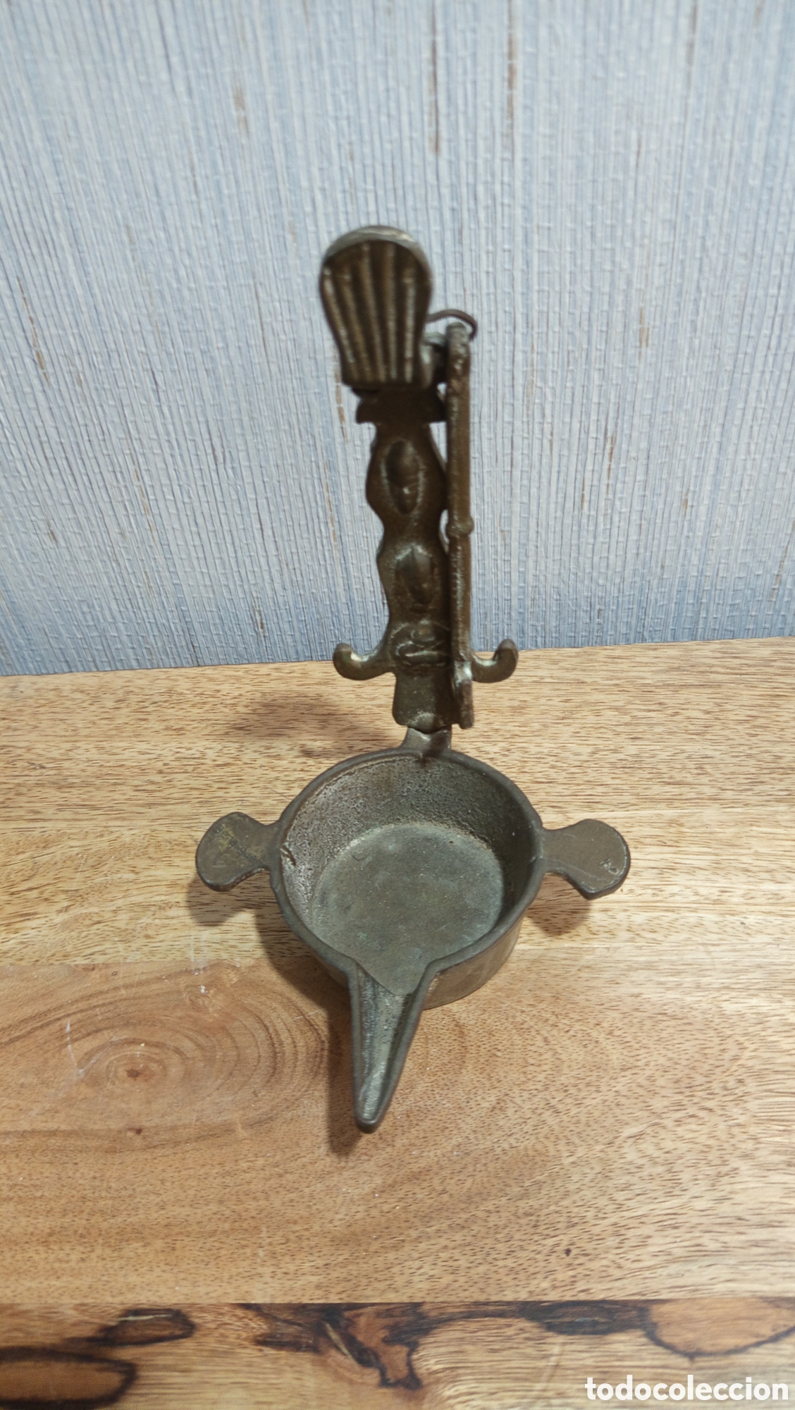 Antig&uuml;edades: Candil antiguo en bronce - Foto 2