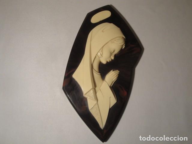 Antig&uuml;edades: Cuadro de la virgen rezando. Nuevo.