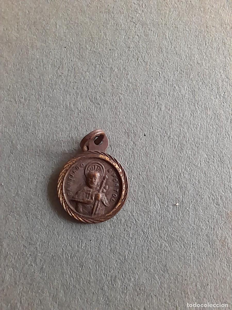 Antig&uuml;edades: medalla religiosa santiago apostol, a&ntilde;o santo 1971, 1,2cm aprox