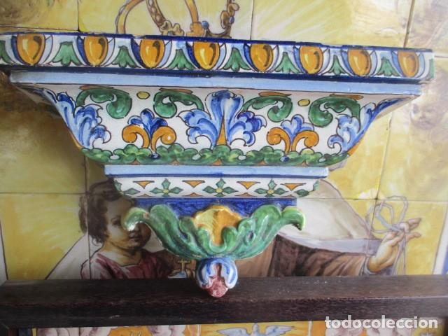 Antig&uuml;edades: Repisa cer&aacute;mica de Triana - Foto 1