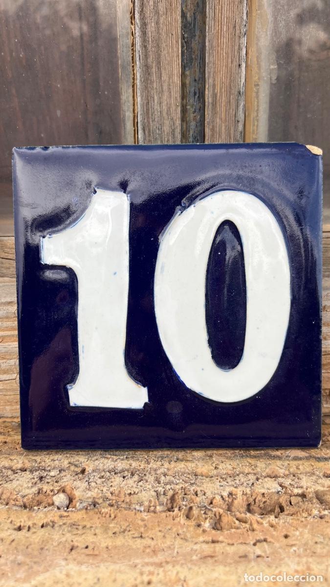Antig&uuml;edades: ANTIGUO AZULEJO ESMALTADO NUMERO 10