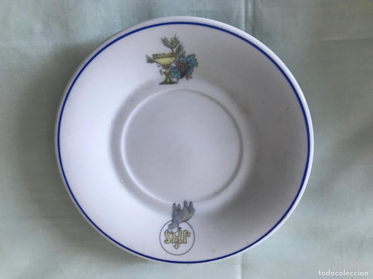 Antig&uuml;edades: Plato primera comuni&oacute;n Santa Clara. Mois&eacute;s &Aacute;lvarez. Di&aacute;metro: 16 cm