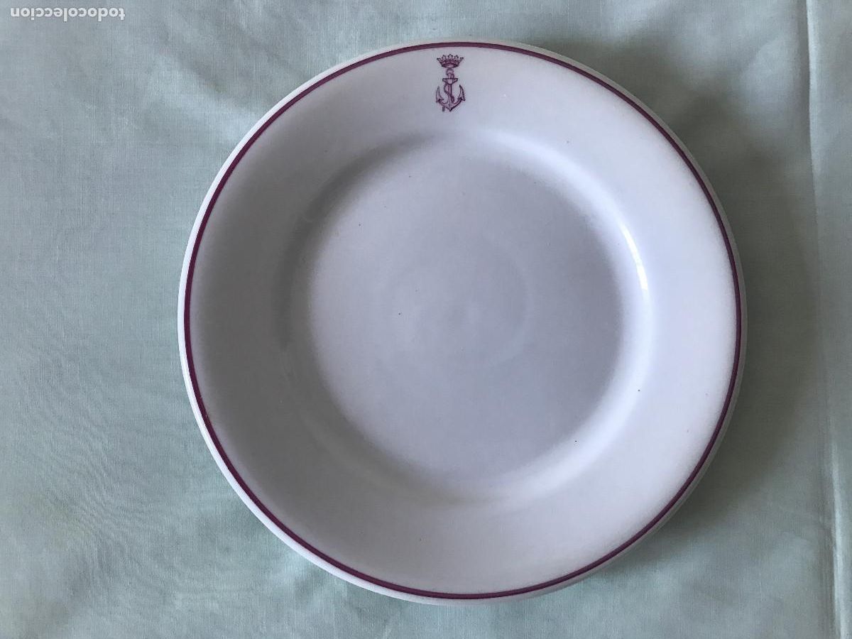 Antig&uuml;edades: Plato llano con escudo de la Armada espa&ntilde;ola