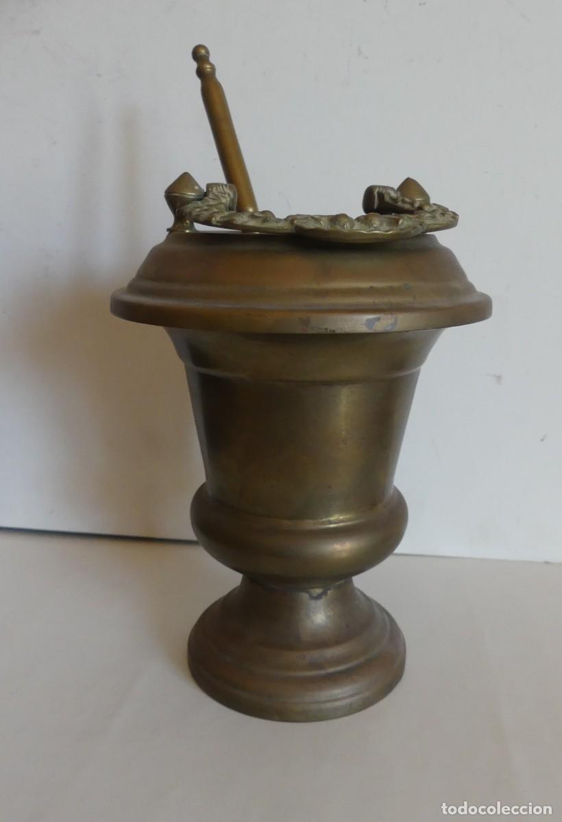 Antig&uuml;edades: ANTIGUO ACETRE DE LATON ( PAGO POR BIZUM )