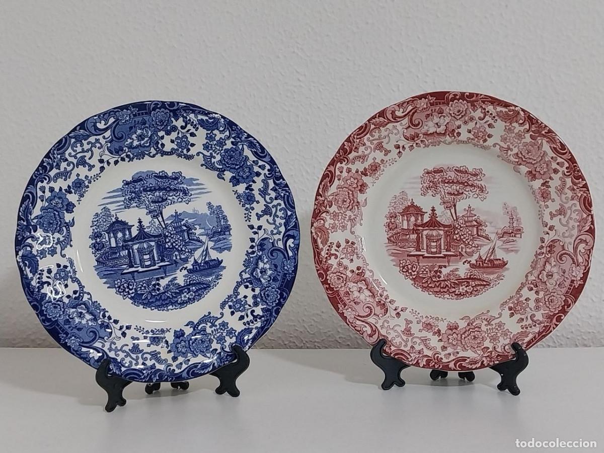 Antig&uuml;edades: Pareja de platos La Cartuja de Sevilla Pickman &ndash; Modelo Vistas, 25 cm.