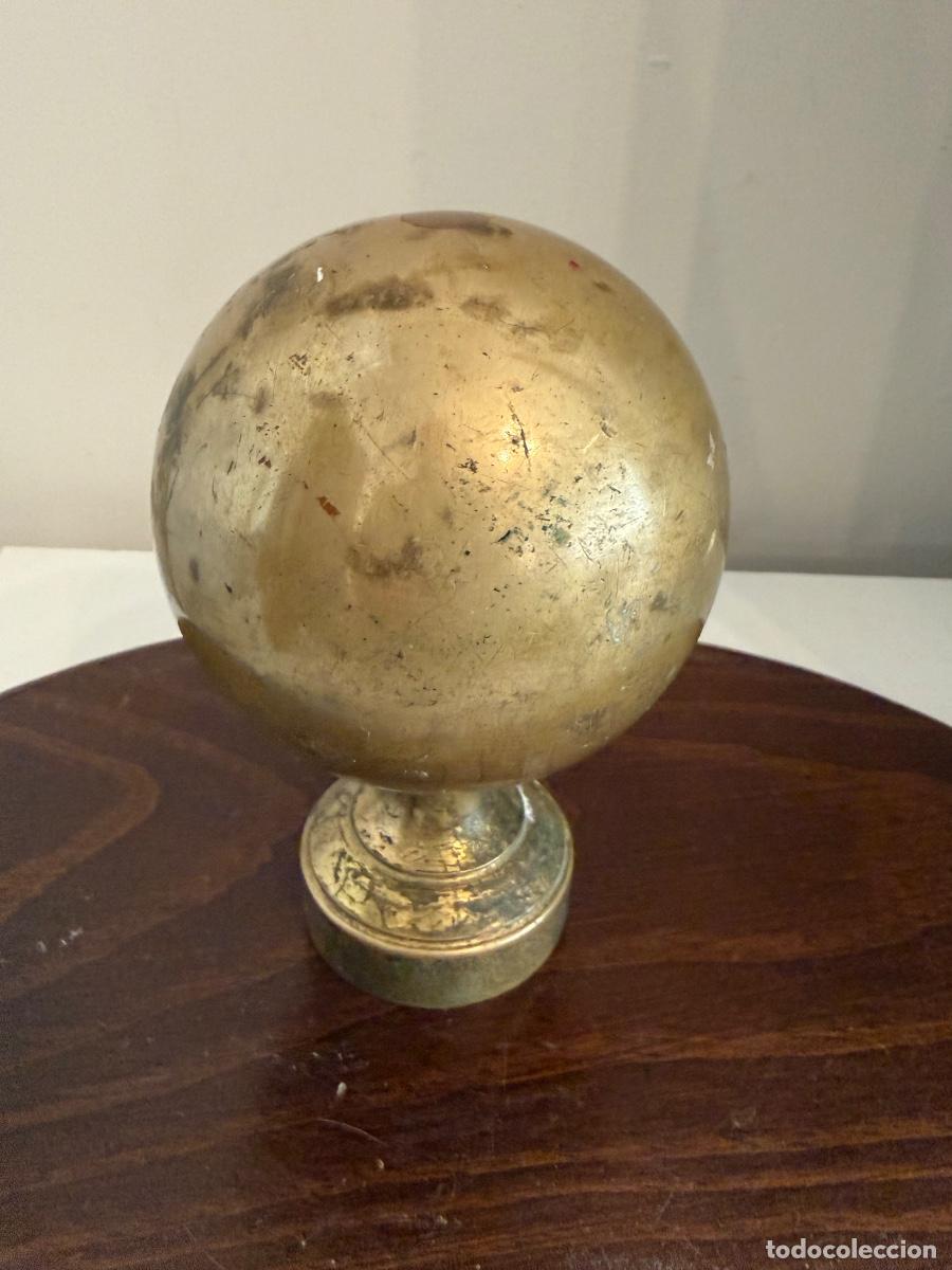 Antig&uuml;edades: BOLA LAT&Oacute;N FINAL PASAMANOS