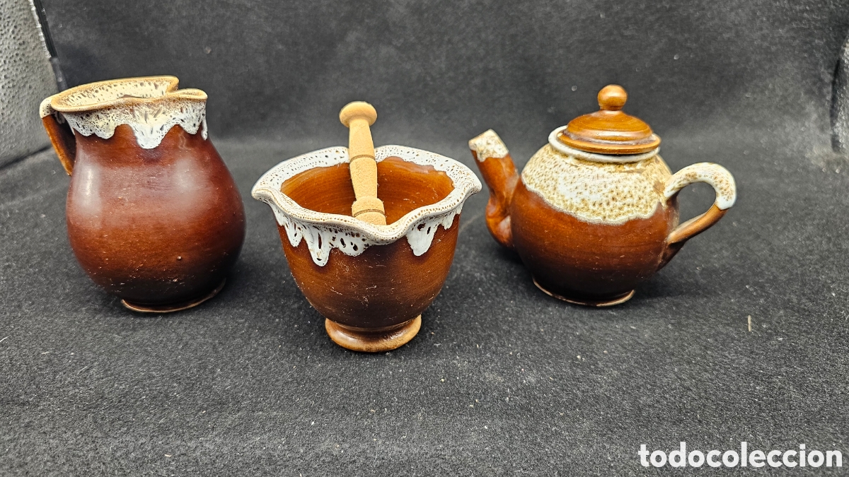 Antig&uuml;edades: Conjunto de cer&aacute;mica esmaltada Antigua