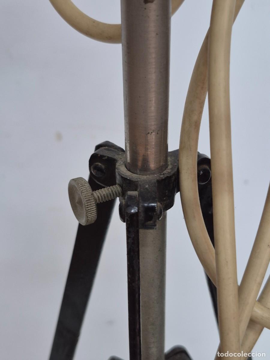 Antig&uuml;edades: L&aacute;mpara de Pie Industrial - con Base de Tr&iacute;pode - Vintage - Foto 30