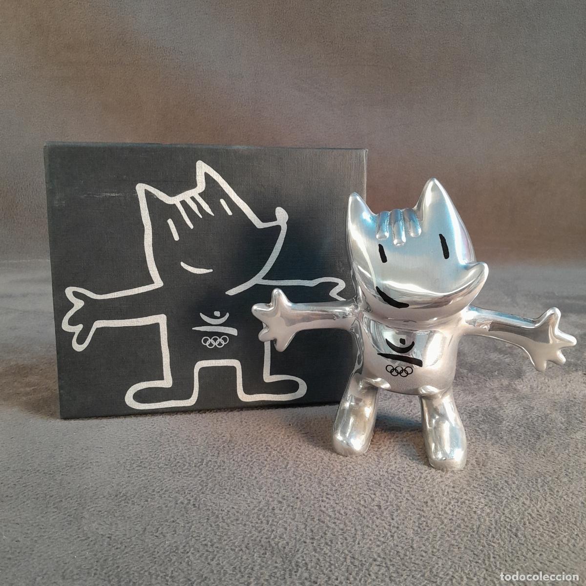 Antiquit&auml;ten: FIGURA EN METAL PLATEADO DE COBI MASCOTA OFICIAL JJOO BARCELONA 92. PILV&Eacute;.1992
