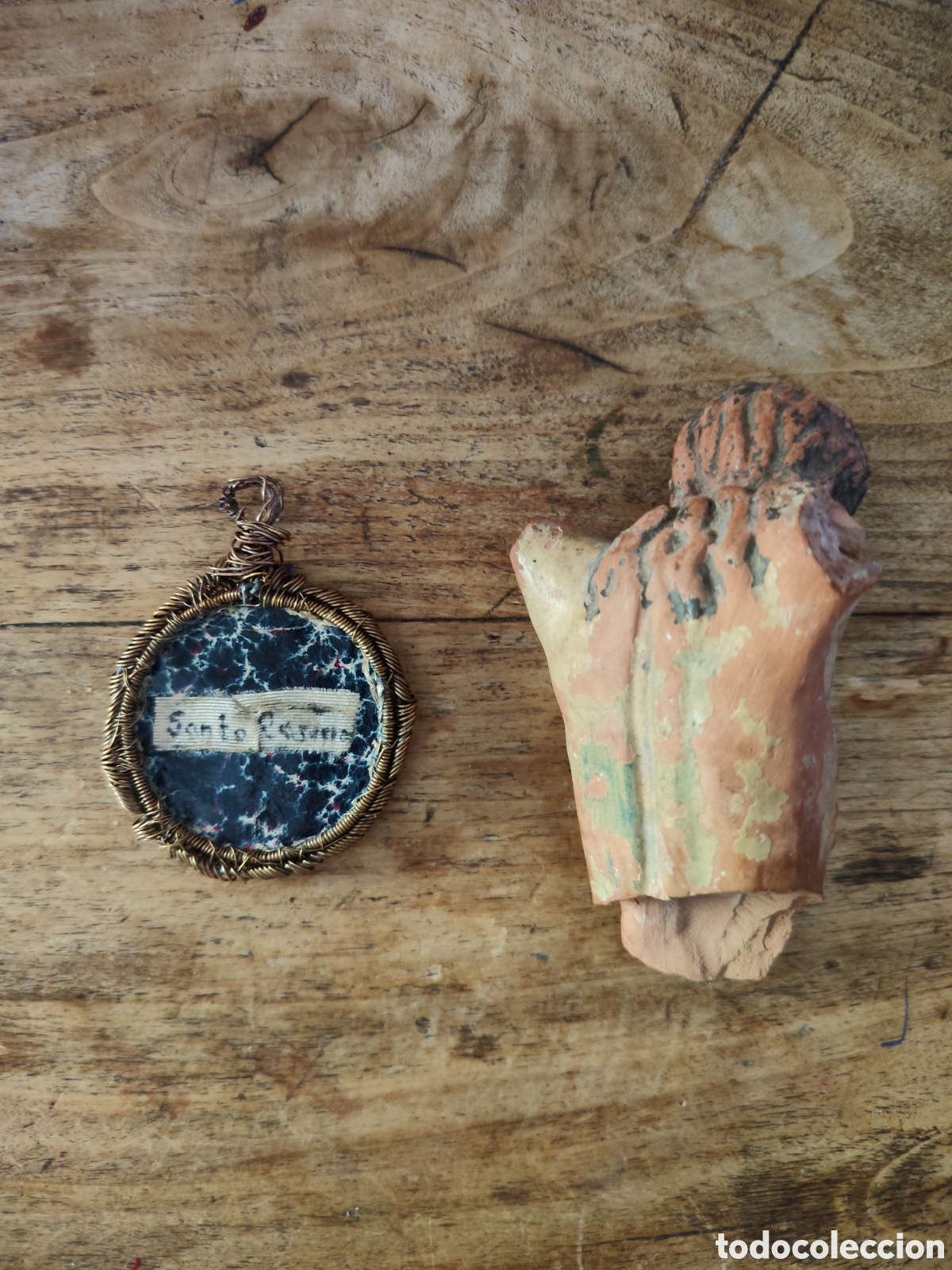 Antig&uuml;edades: RELICARIO Y CRISTO DE BARRO - Foto 2