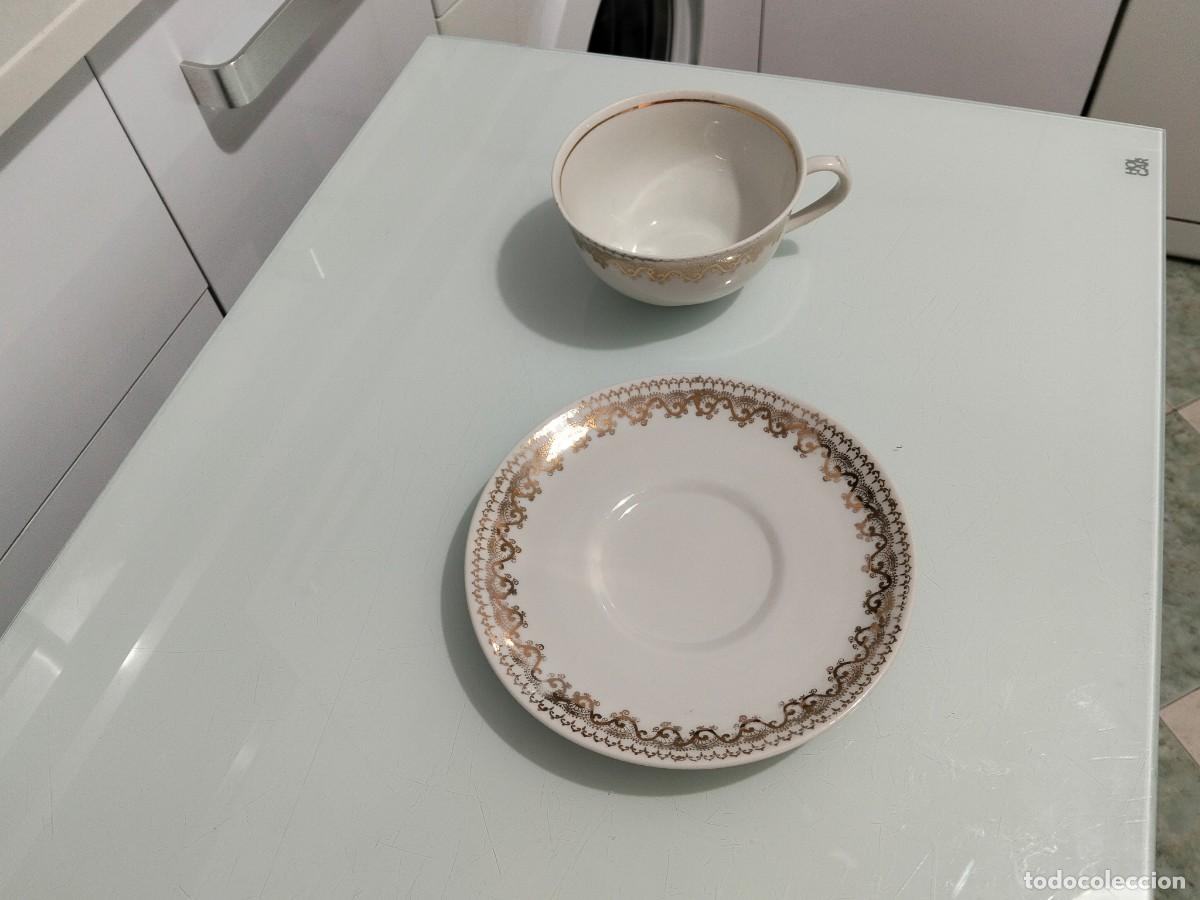 Antig&uuml;edades: Antiguo juego de desayuno &rdquo;T&uacute; y Yo&rdquo; - Royal Gij&oacute;n - Loza blanca con puntilla dorada y filo de oro