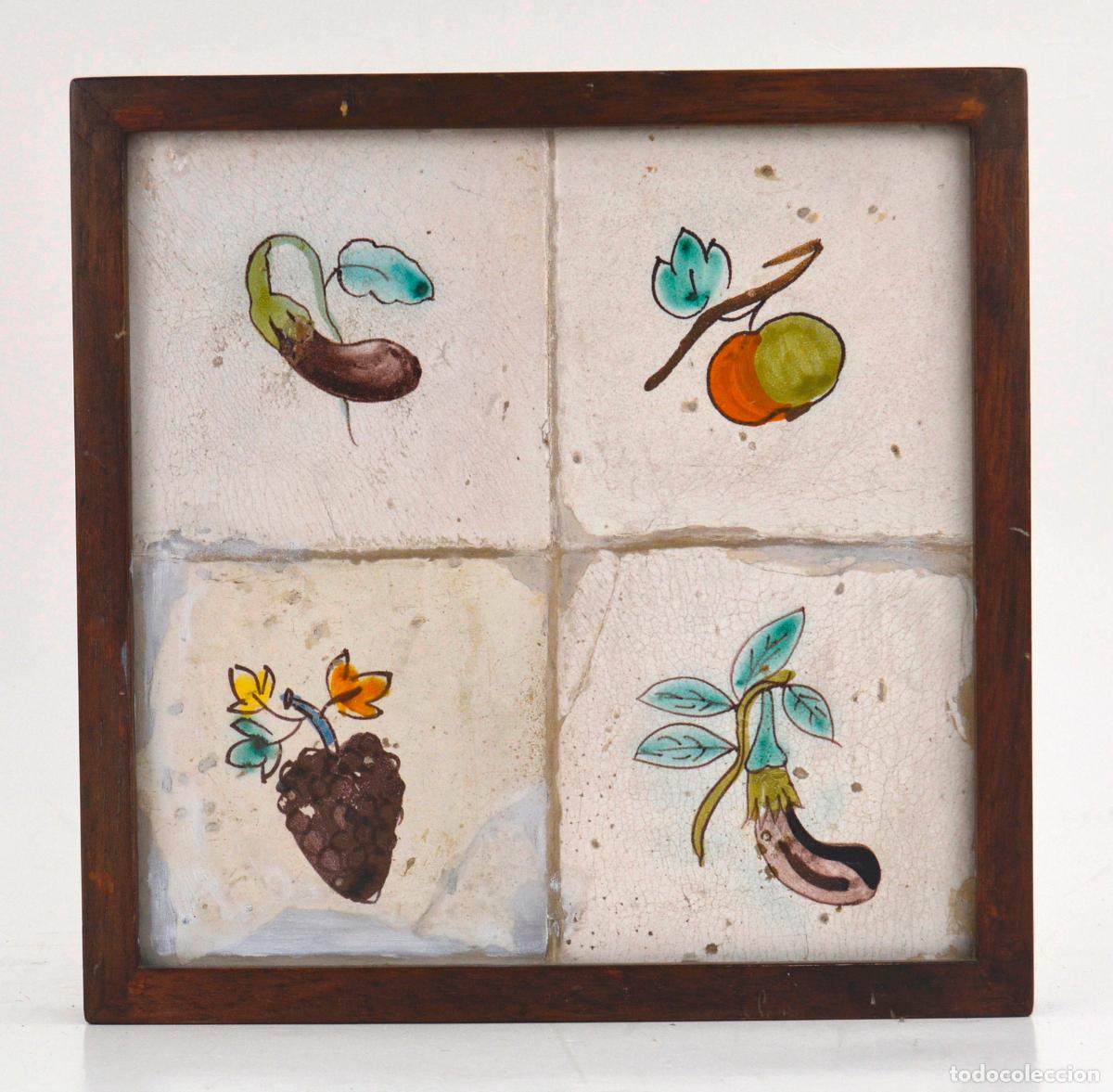 Antiquit&eacute;s: Frutas, antiguo plaf&oacute;n de azulejos de cer&aacute;mica, siglo XIX.