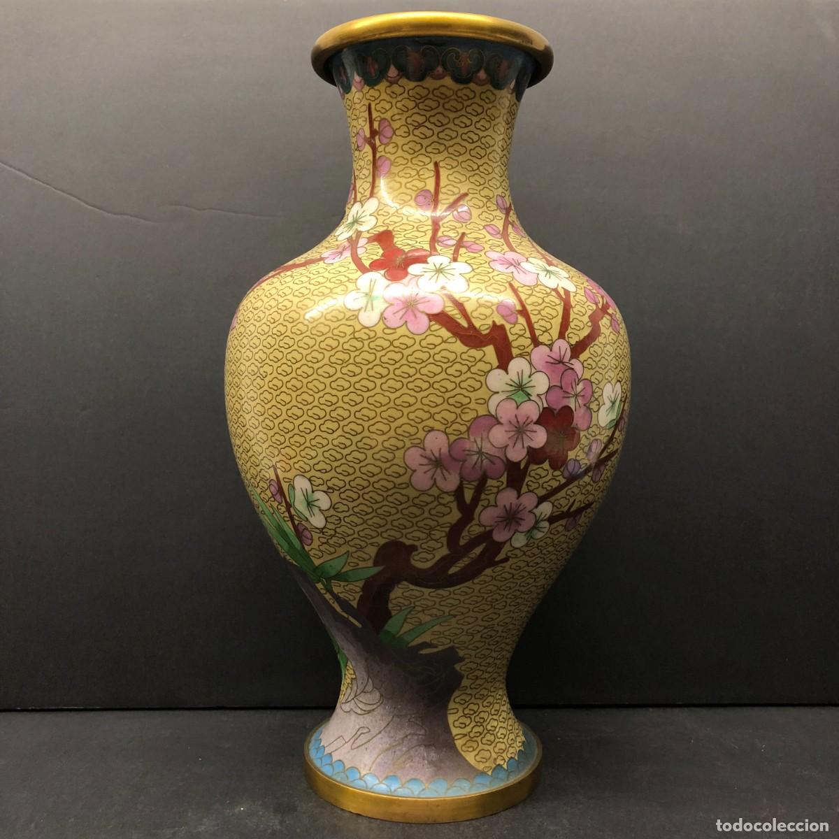Antig&uuml;edades: PRECIOSO JARRON CLOISONN&Eacute; - ASI&Aacute;TICO - CON MINERALES Y PIEDRAS DE COLORES - GRANDE - 31 X 18 CM