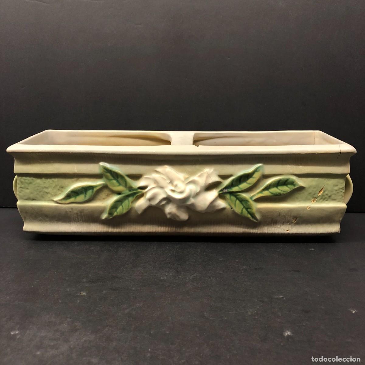 Antig&uuml;edades: PRECIOSA JARDINERA MODERNISTA - ROSEVILLE - PINTADA A MANO - 35 X 10 CM - VER FOTOS ESTADO