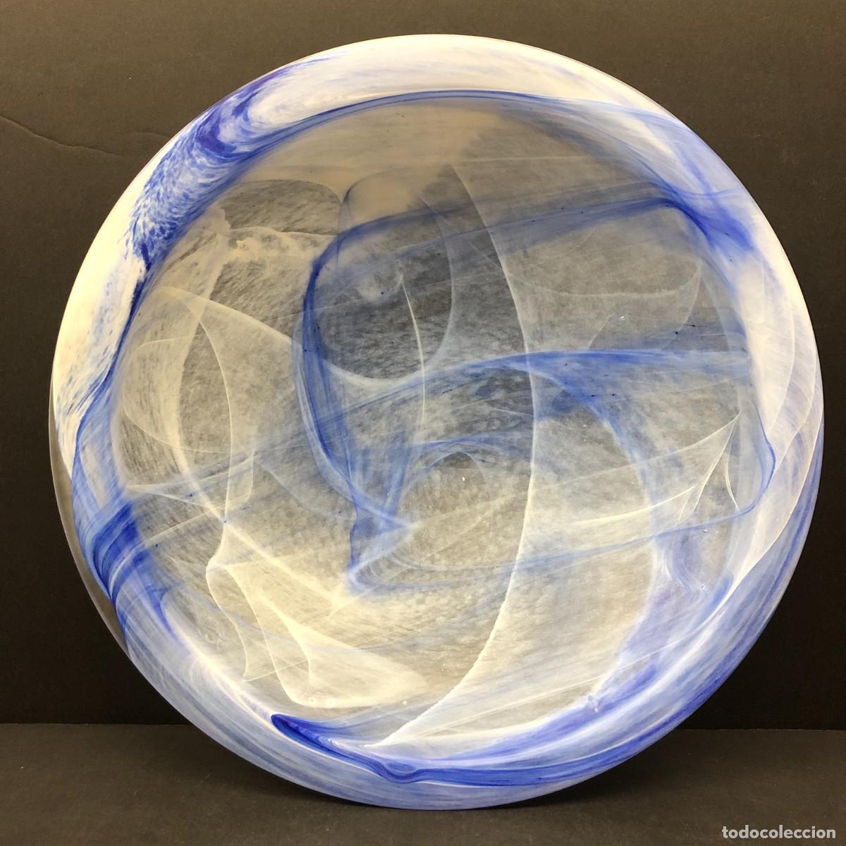 Antig&uuml;edades: PRECIOSO CENTRO DE MESA O PLATO DE CRISTAL DE COLORES DE DISE&Ntilde;O - 30 CM - PIEZA DE COLECCION