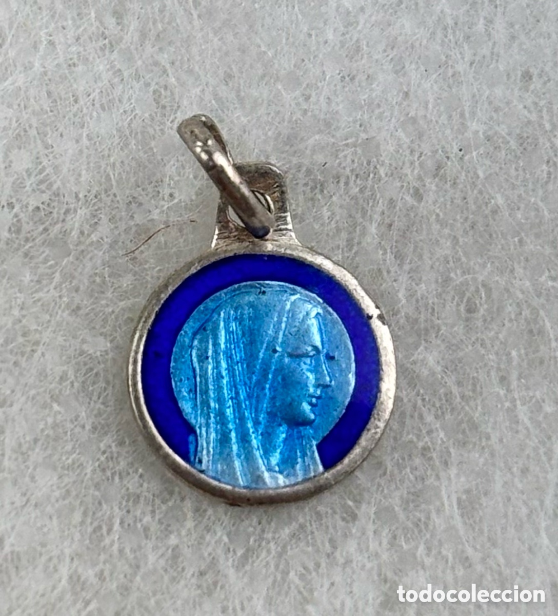 Antig&uuml;edades: MINI MEDALLITA DE LA VIRGEN DE LOURDES, PLATA Y ESMALTE.