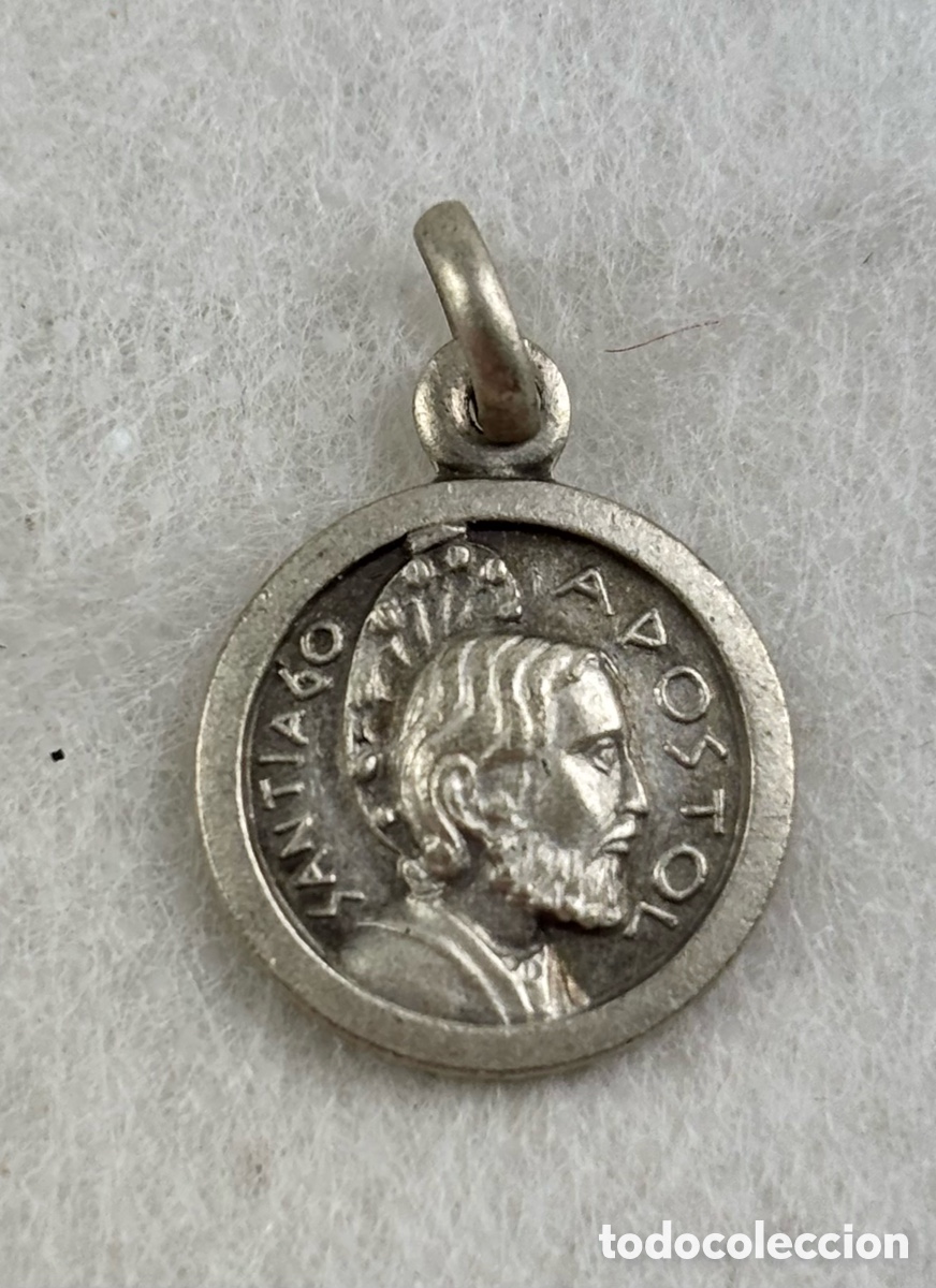 Antig&uuml;edades: MEDALLA RELICARIO,PART&Iacute;CULA DE LA SANTA PUERTA