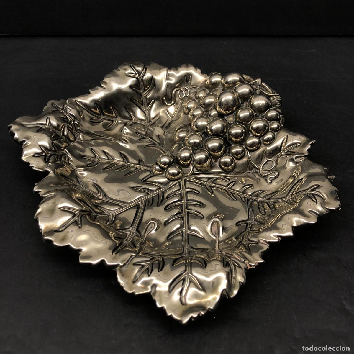 Antig&uuml;edades: PRECIOSO CENICERO - CENTRO DE MESA - UVAS Y HOJAS - DE DISE&Ntilde;O - GODINGER - BA&Ntilde;ADO EN PLATA / 1138