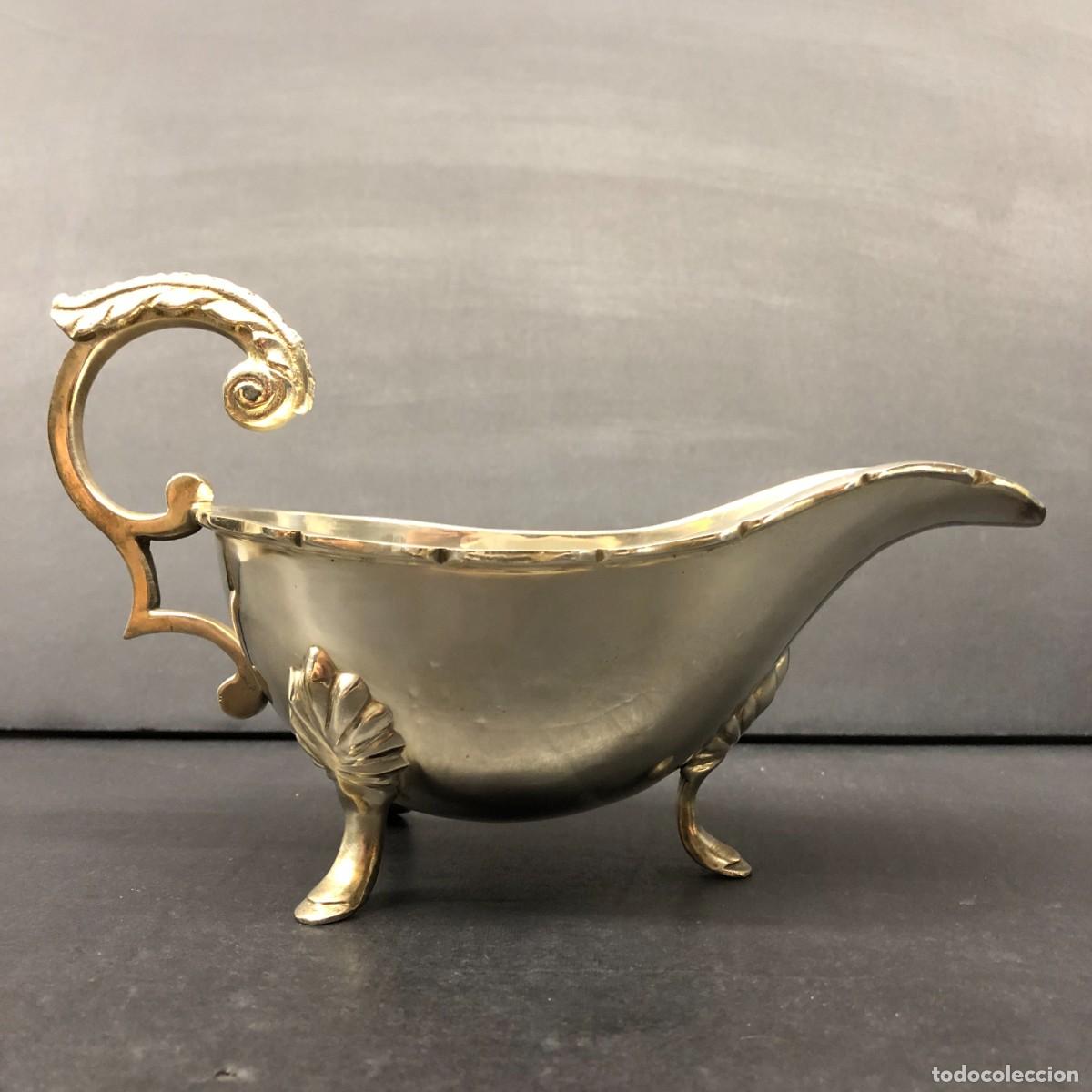 Antig&uuml;edades: PRECIOSA SALSERA BA&Ntilde;ADA EN PLATA INGLESA - 18,5 X 9 CM / 1139