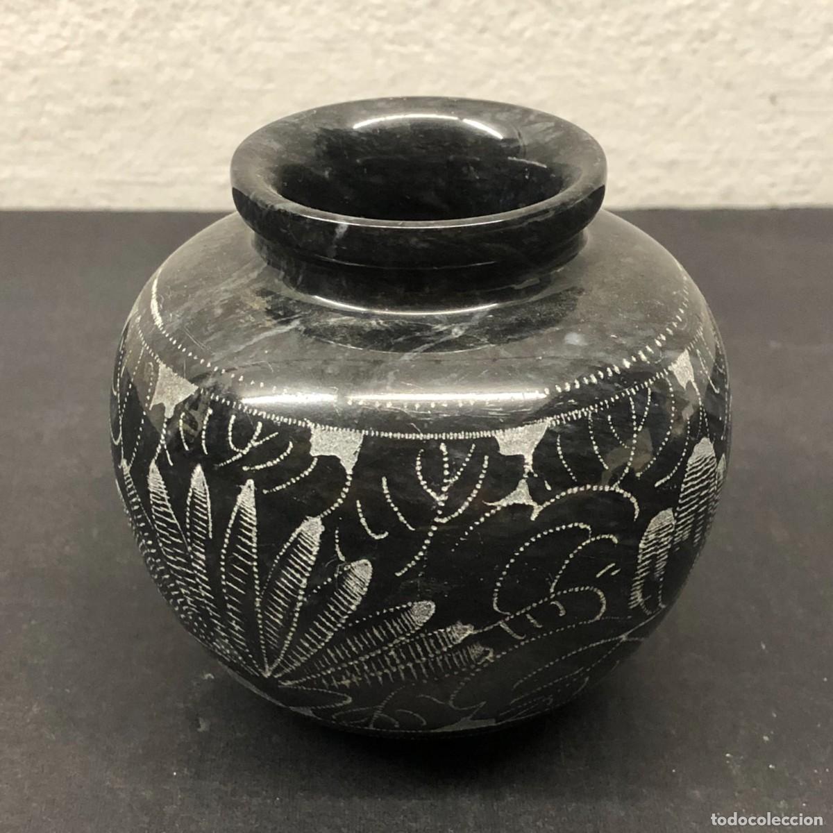 Antig&uuml;edades: PRECIOSO TARRO TALLADO EN PIEDRA - URNA AL ESTILO URNAS FUNERARIAS EGIPCIAS - 9 X 9 X 8 CM / 1143