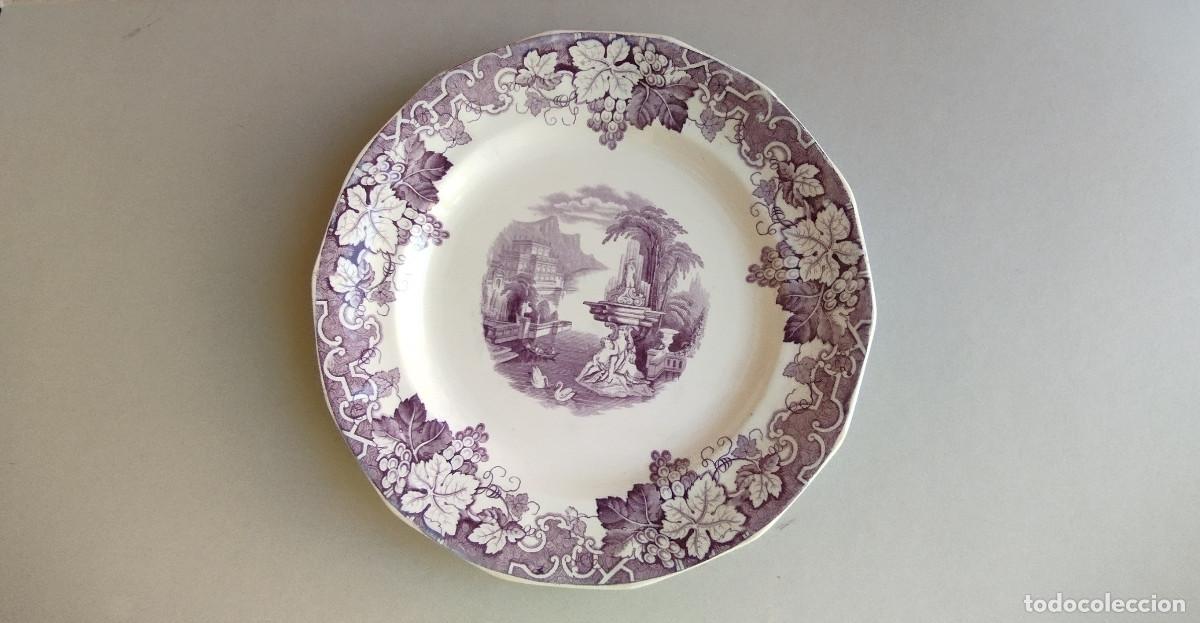 Antig&uuml;edades: Plato llano de 24 cm - Pickman - Cartuja . Sevilla