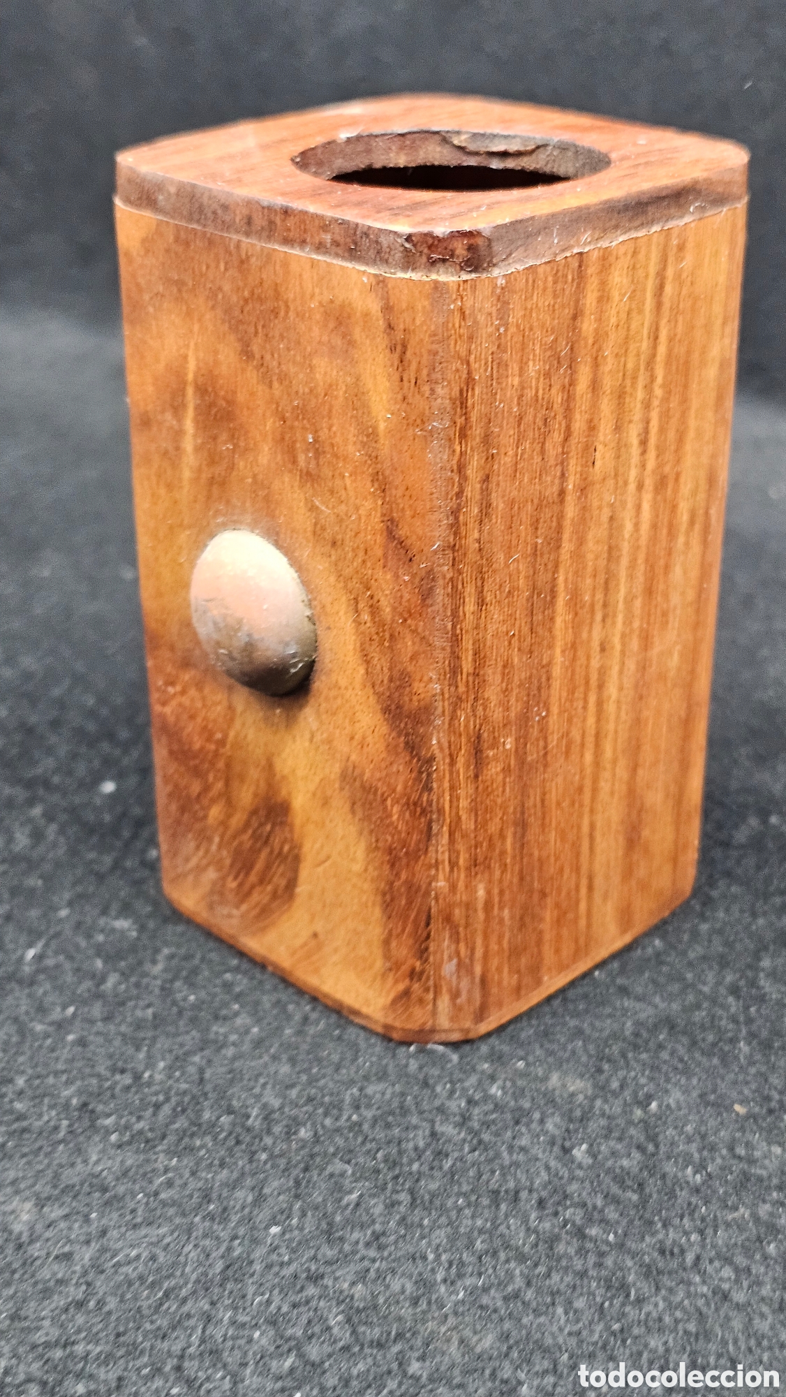 Antig&uuml;edades: Lapicero de madera..
